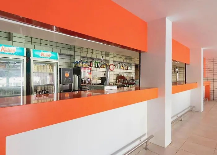 Paraísos Perdidos, Relax En Complejo Con Piscina Costa Del Silencio